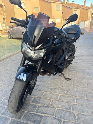 Kawasaki Z750 Negra