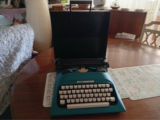 Olivetti Lettera 10 Máquina de Escribir Portátil