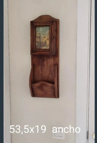 Porta llaves madera con cuadro