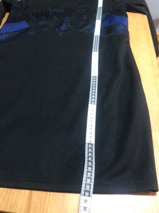 Vestido negro con detalles azules