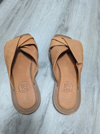 Sandalias FO OS Marrones piel. Puestos una vez