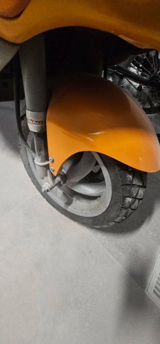 Scooter Gilera Runner 50cc Naranja