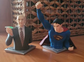 Figuras Superman y Lex Luthor