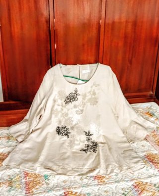 Blusón  Lino Bordado Beige