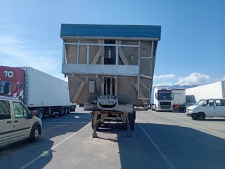 Semirremolque bañera GRANALU