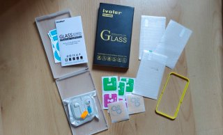 Protectores Pantalla iPhone 13 mini + Extras