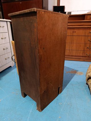 MUEBLE AUXILIAR MIMBRE / MESITA DE NOCHE