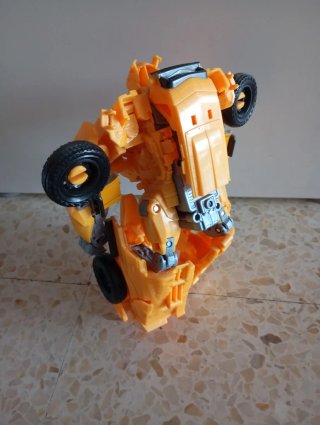 Transformers Rise of the Beasts Bumblebee