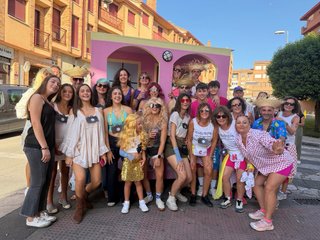 Casita de pladur temática Bad Bunny