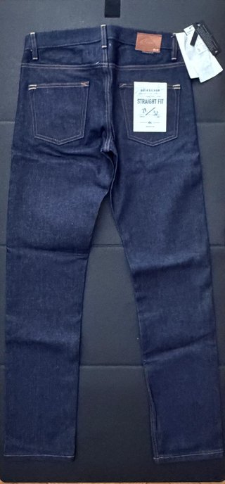 Pantalón vaquero Quiksilver Straight Fit