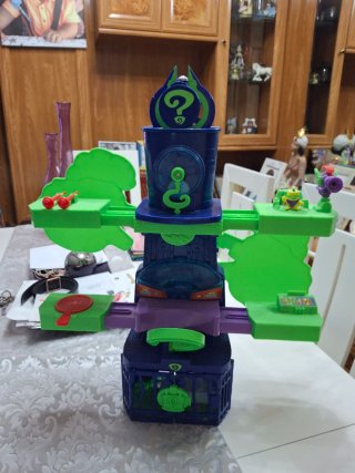 Superthings Kazoom Power Enigma Tower