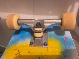 Skate con logo Life