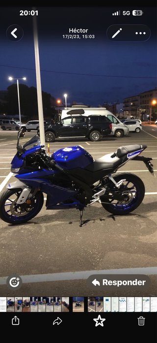 Yamaha YZF R125 Azul