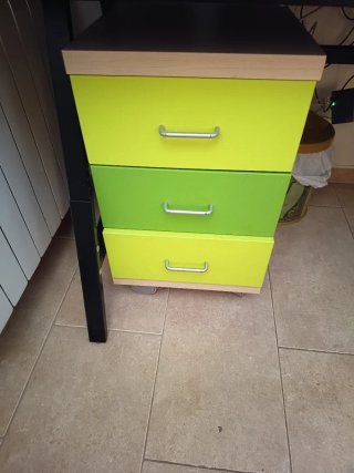 Cama nido + cómoda + cajonera mesita