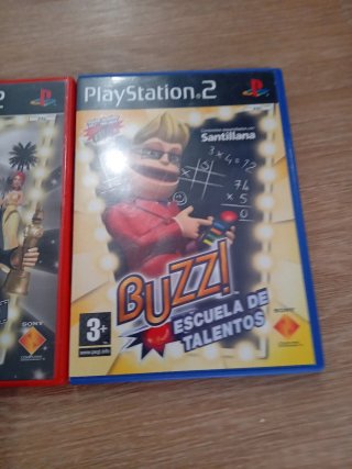 3 Giochi Buzz PS2 con 4 Controller