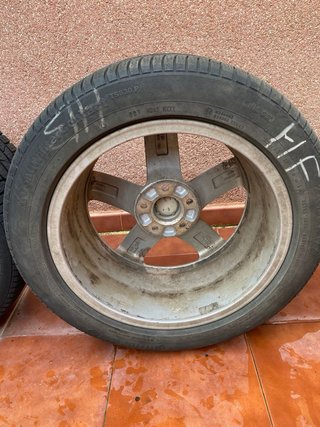 Llantas Audi originales 17” + neumáticos invierno