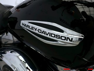HARLEY-DAVIDSON DYNA SWITCHBACK