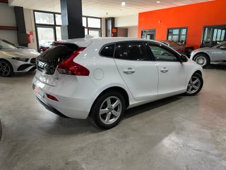 Volvo V40 1.6 D2 KINETIC (2014)