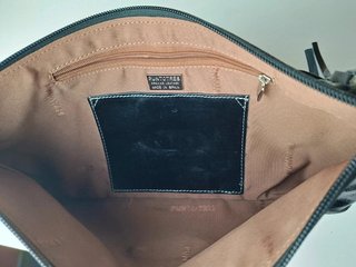 Puntotres Barcelona bolso piel negro clutch bandol