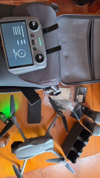 DJI Air 3S Fly More Combo Drone