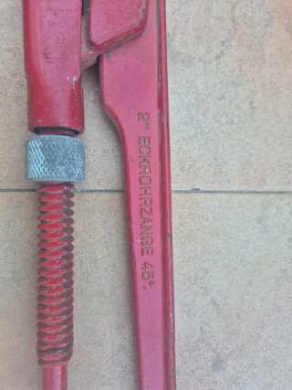 Llave sueca roja