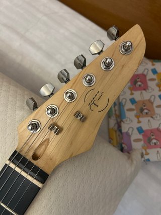 Guitarra Eléctrica Roja