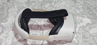 Oculus Quest 2 con accesorios y funda