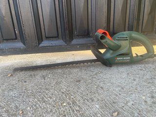 Tagliasiepi Black & Decker GT250 41cm