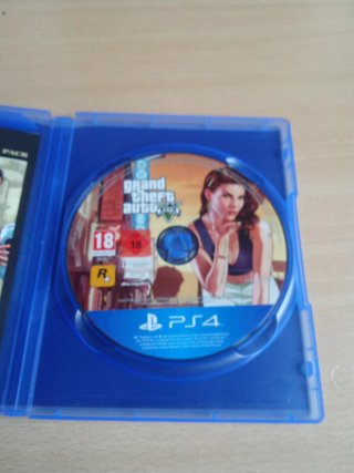 GTA V: Premium Edition PS4