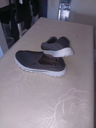 Zapatillas Massaro grises talla 40