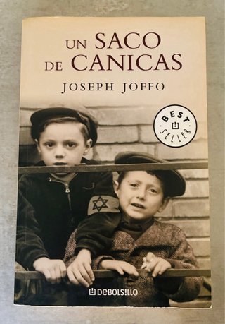 Tres títulos distintos.