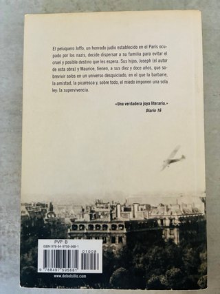 Tres títulos distintos.