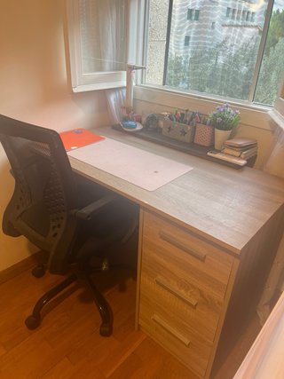 Escritorio 110x56cm con 3 cajones