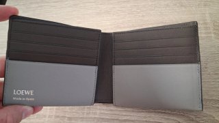Cartera LOEWE gris auténtica