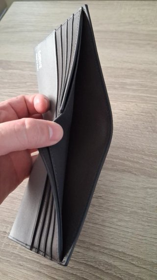 Cartera LOEWE gris auténtica