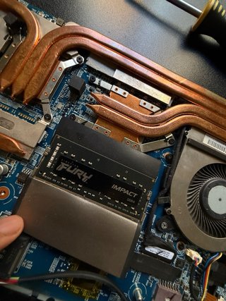 MSI Alpha 15 Advantage Edition