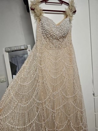 Vestido de fiesta o quinceañera beige/dorado