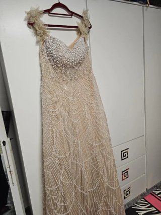 Vestido de fiesta o quinceañera beige/dorado