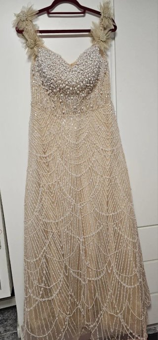 Vestido de fiesta o quinceañera beige/dorado