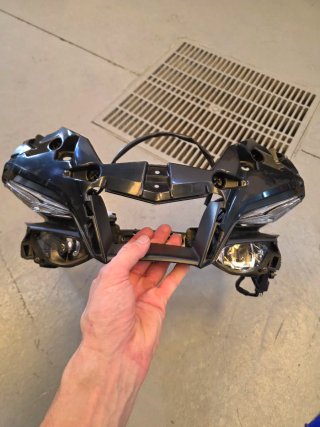 Piezas Yamaha R1