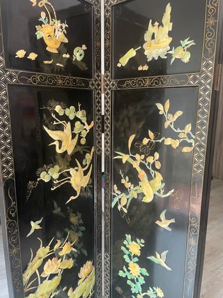 Biombo antiguo oriental acabado negro y lacado