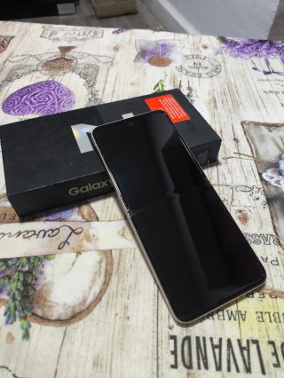 Oferta Samsung Galaxy Z Flip3 5G