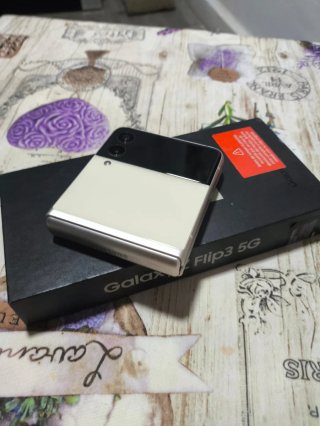 Oferta Samsung Galaxy Z Flip3 5G