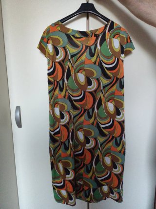 Vestito fantasia astratta