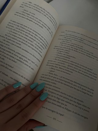 Un cuento perfecto / A Perfect Short Story
