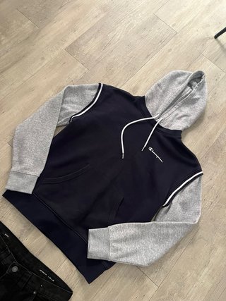 Sudadera Champion Negra y Gris