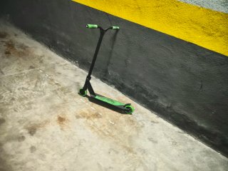 Patinete Patin Negro y Verde