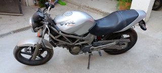 Leer* Honda VTR 250 1999