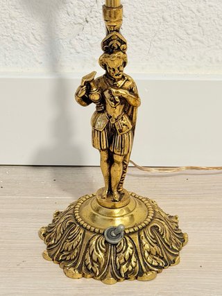 Lámpara Antigua Costumbrista Bronce