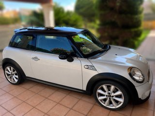 MINI Cooper 2011